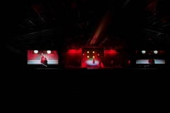 PT Show On Stage 2018136
